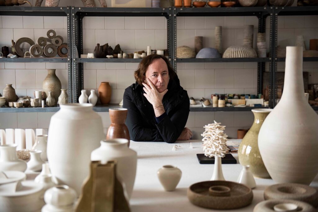 Tomás Alía : l’art du design entre géographies, matières et mémoire