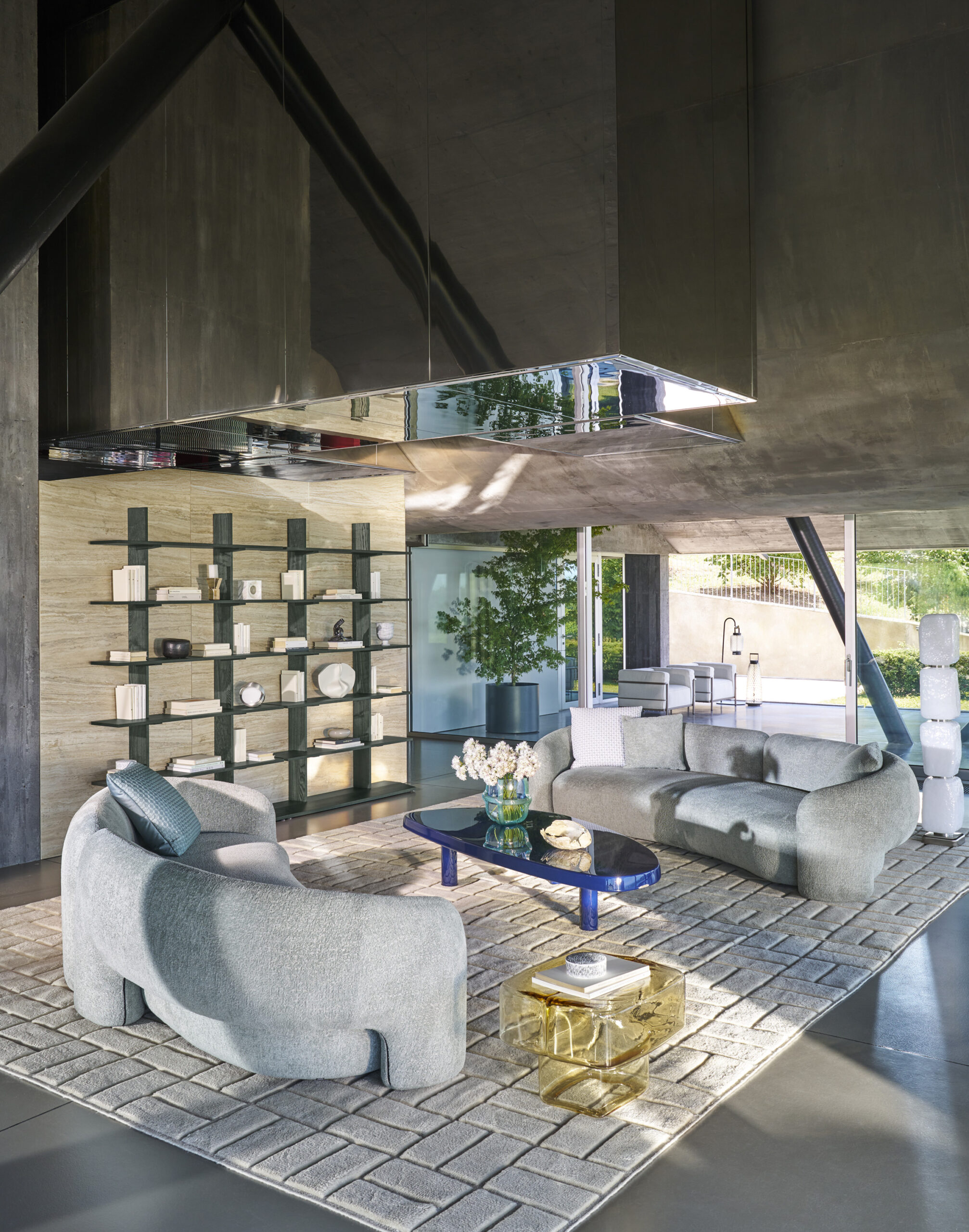 CASSINA_Dudet Bold sofa_Patricia Urquiola_ph_Francesco Dolfo (2)